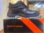 Knicker Safety Boots