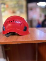RED work at height  helmet - Image 2